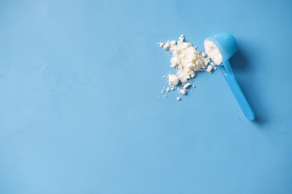 Comment préparer le lait maternisé de bébé en toute sécurité